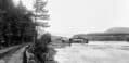 ENDESTASJON: Fram til Bandak-Norsjøkanalen åpnet i 1892, var Strengen brygge endestasjon for trafikken på Vestvanna. Her ble varer lastet av og passasjerer gikk i land for å fortsette turen langs landeveien. FOTO Knud Knudsen, UBB